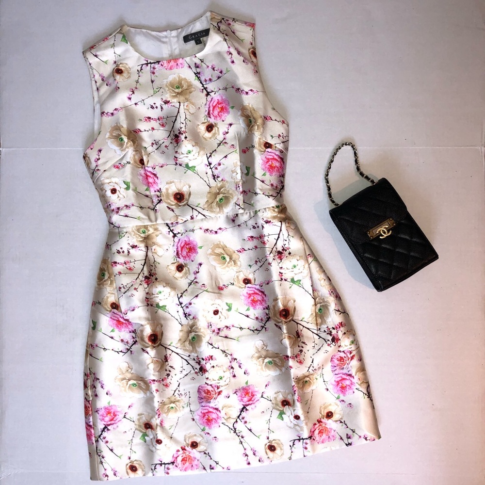 Gracia Cream Floral spring Mini Dress S